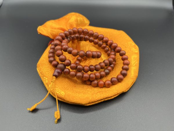 Malas aus Kirschholz