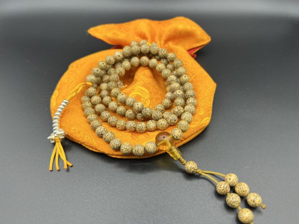 Malas aus Lotusholz